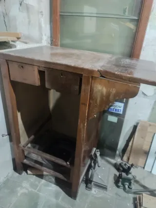 Mostrador de madera antiguo