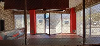 Se ALQUILA Magnifico LOCAL Centrico