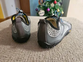 Zapatillas Saguaro Gris Negras Talla 39