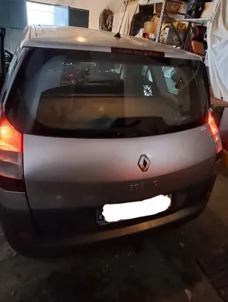 Renault Grand Scenic 2005