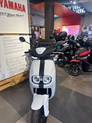 Yamaha Neos Delivery