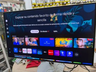 Monitor da gioco SAMSUNG Odyssey G80SD OLED, 32"