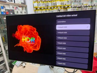 Monitor da gioco SAMSUNG Odyssey G80SD OLED, 32"