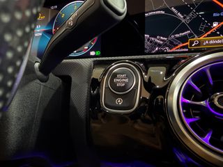 Mercedes-Benz CLA 200D AMG