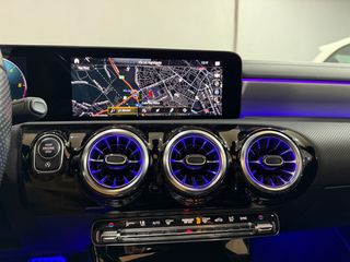 Mercedes-Benz CLA 200D AMG