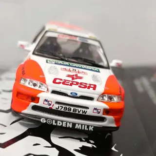 Maqueta modèle Ford Escort RS Cosworth 1994