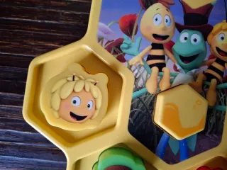 Juego de memoria La Abeja Maya