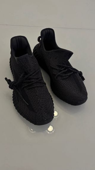 Adidas Yeezy Boost 350 V2 Negro