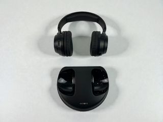 Auriculares inalámbricos Aiwa WHF-880MKII