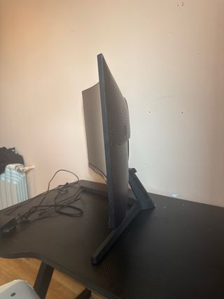 Monitor Samsung Odyssey C27G55 27 Curvo