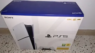 PS5 con 2 mandos y 6 juegos