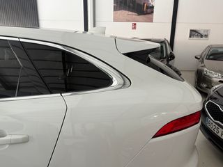 JAGUAR F-PACE 2.0 180CV