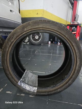 4 Neumáticos Bridgestone Potenza 235/40 R19 96Y