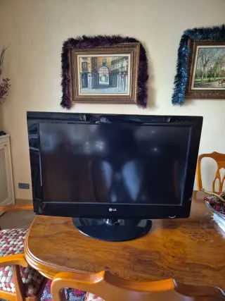 Televisión LG 32 Negra