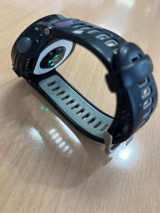Reloj Garmin Forerunner 735 Negro con cargador