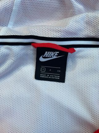 Chaqueta Cortavientos Nike Vintage Roja Blanca