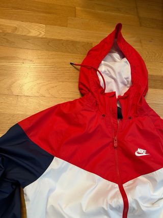 Chaqueta Cortavientos Nike Vintage Roja Blanca