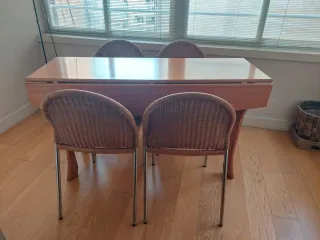 Pack de mesa comedor extensible + 4 sillas