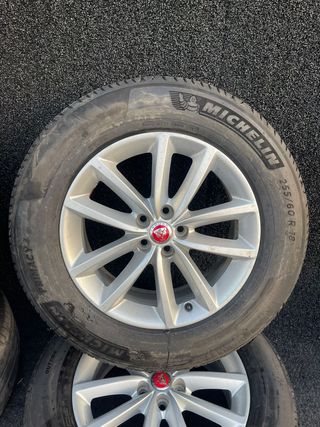 Juego de llantas Jaguar 18"