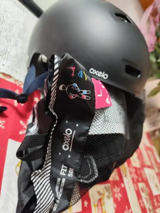 Casco Oxelo Talla L Negro + Protecciones