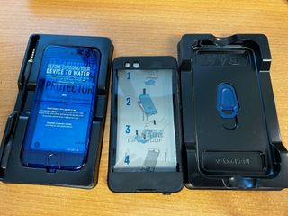 Custodia LifeProof NÜÜD per iPhone 6. Nuova