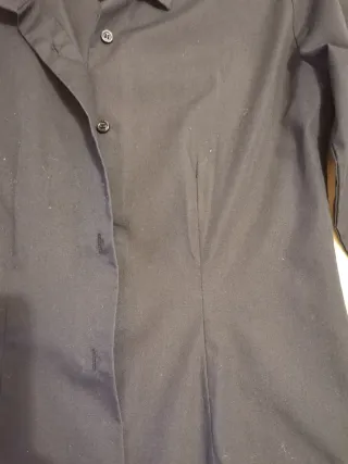 Camisa negra entallada