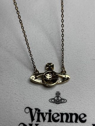 Colgante Vivienne Westwood Saturno Dorado