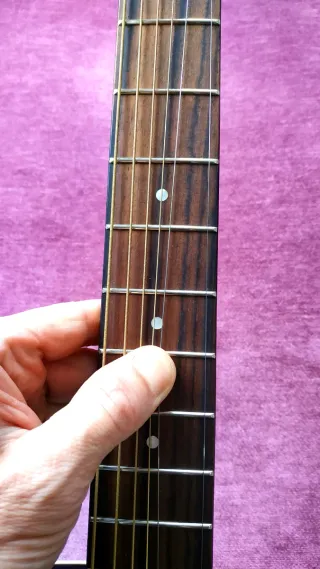 Guitarra acústica Yamaha F370