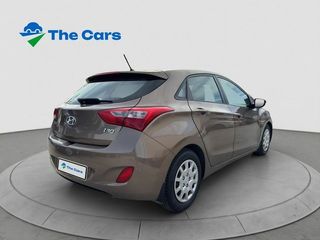Hyundai i30 1.6 GDi BlueDrive Style Comfort