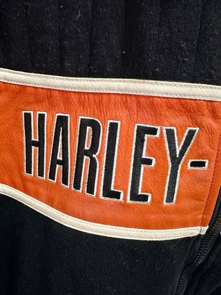 Chaqueta Harley Davidson lana y cuero.