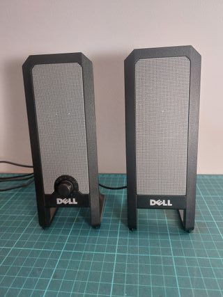 Altavoces Dell PC Negros y Plateados