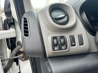 Renault Trafic Furgón 29 L1H1 dCi 88kW (120CV)