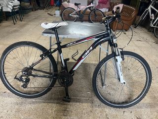 Bicicleta BH Over-X Negra y Blanca