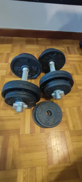 Banco de pesas + Barra Z + Mancuernas