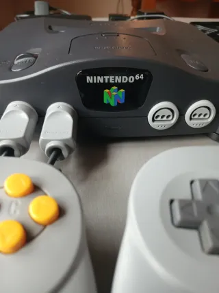 PACK Nintendo 64 + 5 Juegos + 2 Mandos