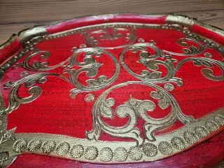 Vassoio vintage italy fiorentino smerlato anni 50