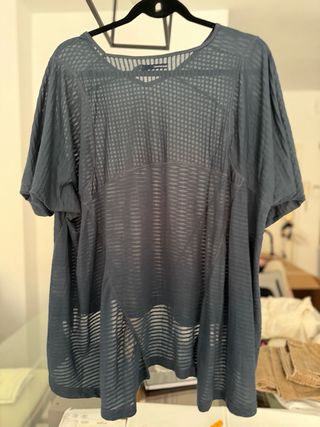 Camiseta Calvin Klein Jeans Talla M ( M largo )