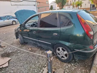 Nissan Almera 2006