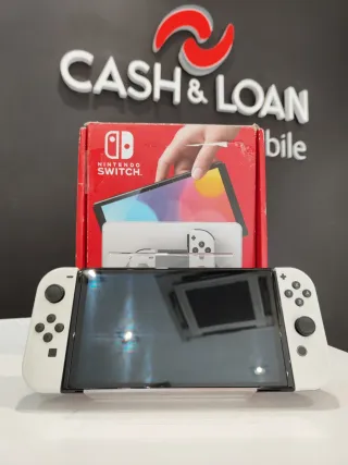 Nintendo Switch OLED Blanca y Negra