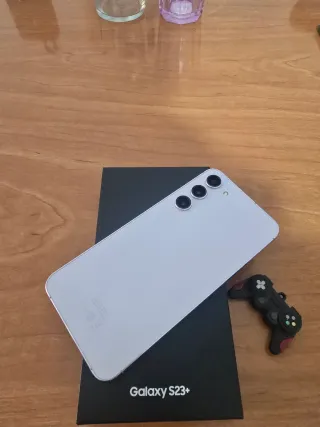 Samsung Galaxy S23+