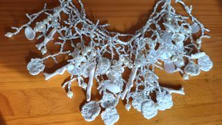 Collar artesanal veraniego