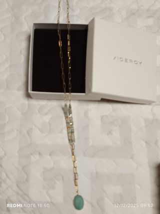 Collar Viceroy Dorado y Plateado