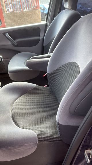 Citroen Picasso 2007 ETIQUETA C