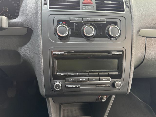 VOLKSWAGEN Touran 1.6 TDI Advance Bluemotion Tech