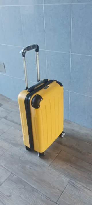 Maleta Cabina Amarilla 55x35x20 Nueva