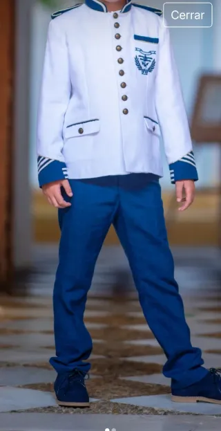 Traje de comunión niño azul y blanco