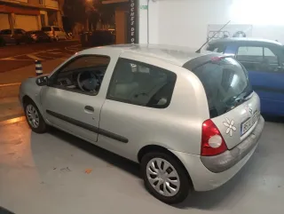 Renault Clio 2003