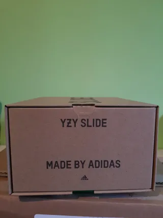 Yeezy Adidas YZY Dark Onyx Slide Taglia 35