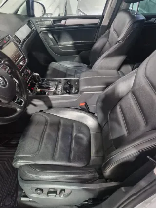 Volkswagen Touareg 2012