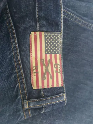 Vaqueros anchos Tommy Hilfiger, otras.